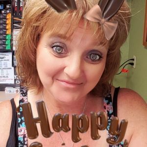 Meet your Posher, Cynthia